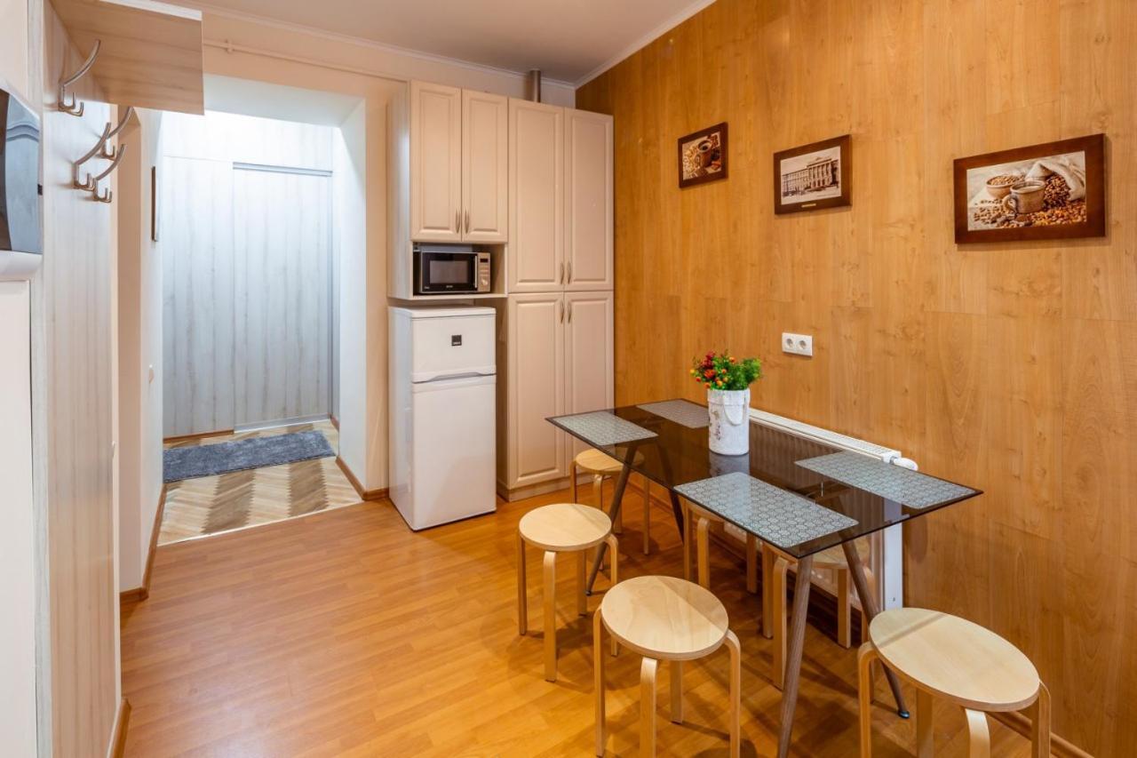 Alfa Apartments Svobody 31 Lviv Exteriör bild
